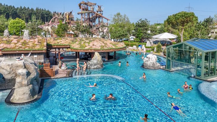 Außenbereich der Wasserwelt Rulantica