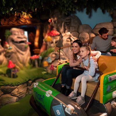 A family of four on the attraction Snorri Touren.