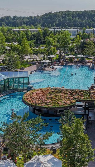 Svømmepøl Luftaufnahme