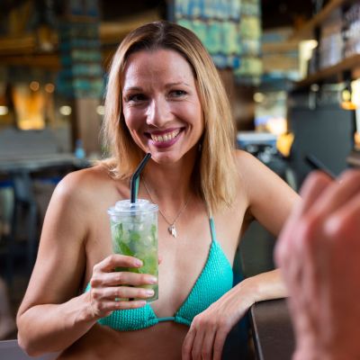 Theke in der Skål Bar