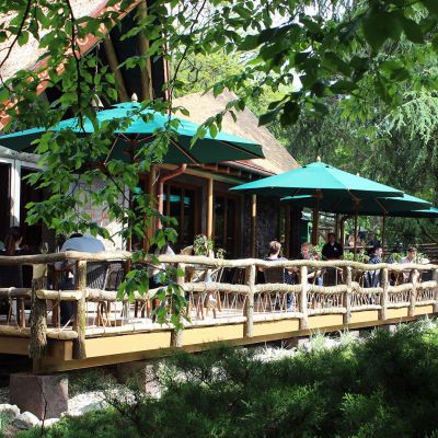 Exterior view of the SPICES restaurant with a view of the terrace